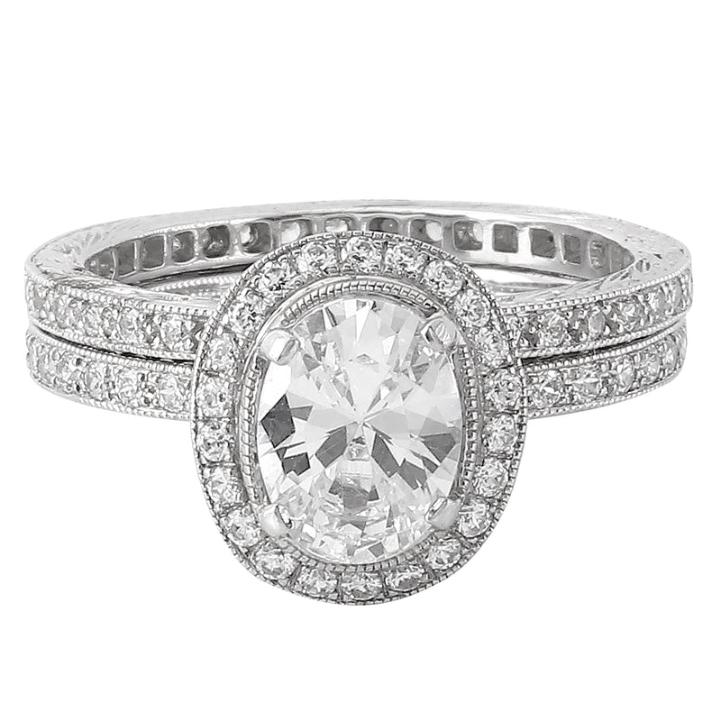 Oval Diamond Halo Engagement Set